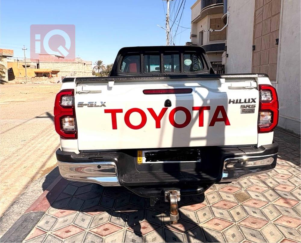 تويوتا هايلوكس